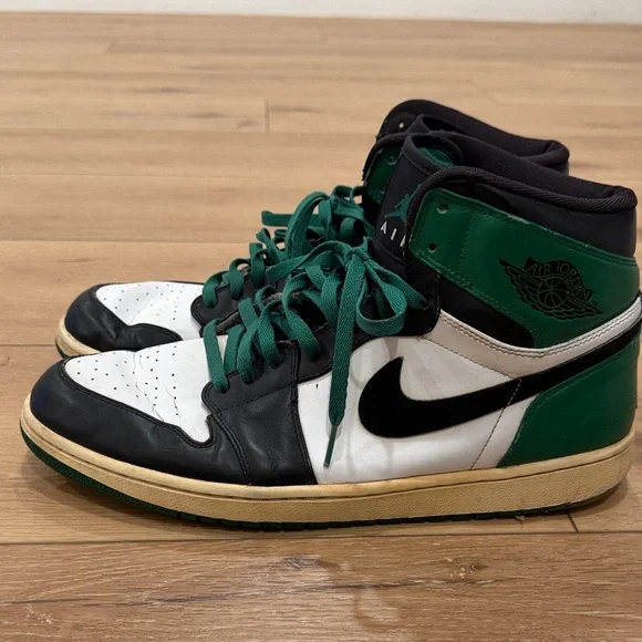 Air Jordan Black, Green and White High-Top Sneakers with Green Laces - Picture 4 of 15